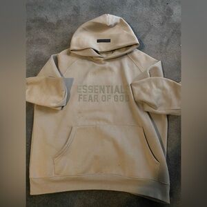 Essentials Fear of god Pullover Beige
Comes with Packaging but not tags